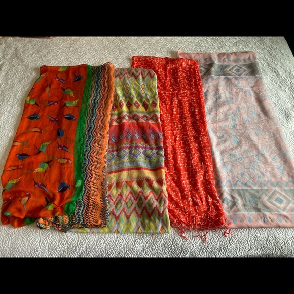 Scarves Lot- NWOT- im just not a scarf person lol - Picture 2 of 2